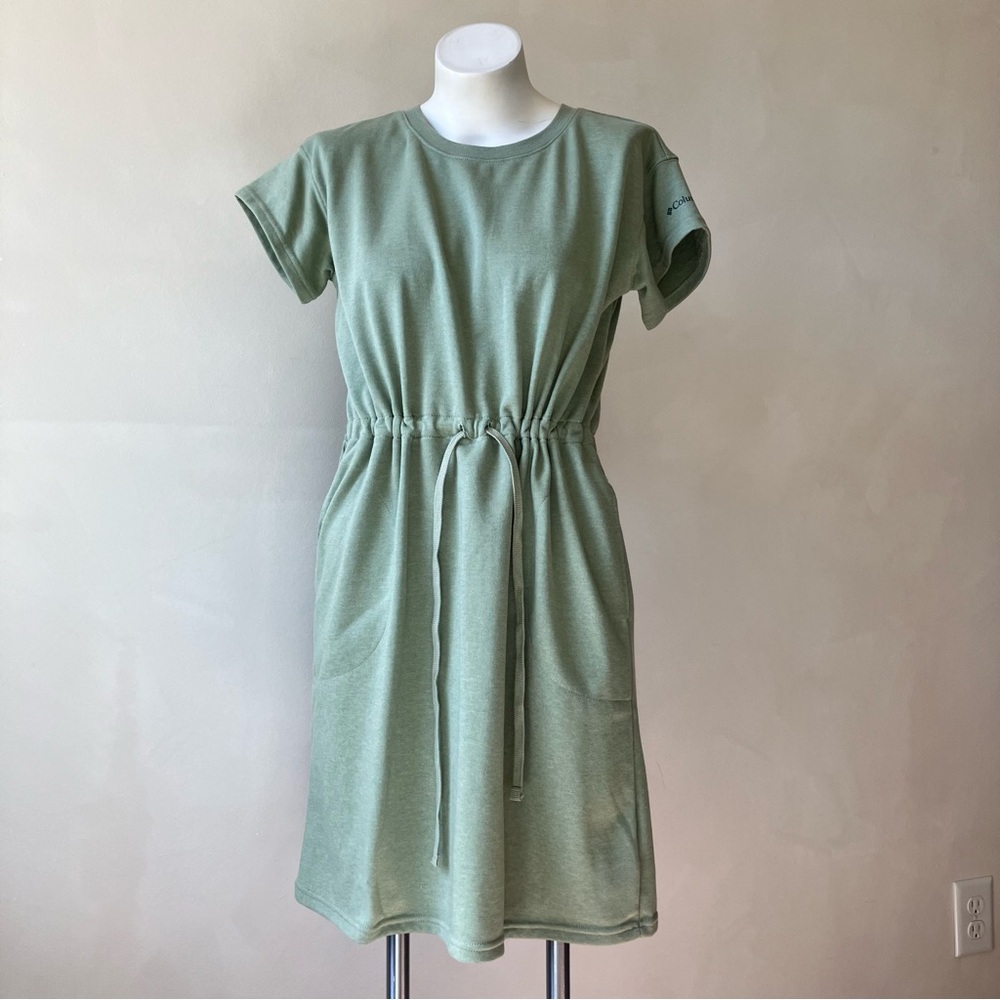 Columbia | Trek French Terry Relaxed Cinch Waist Dress - Picture 2 of 10